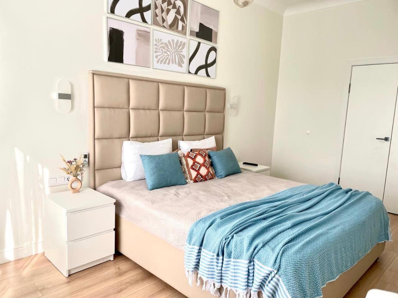 жк бизнес класса Atameken, рядом трц мega по розыбакиева Apartment