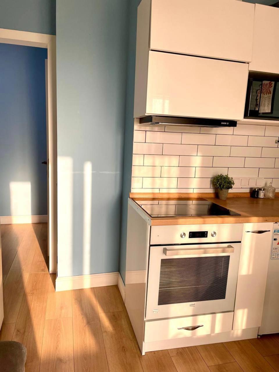 Apartment жк бизнес класса Atameken, рядом трц мega по розыбакиева *